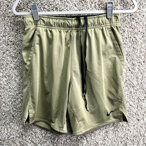 Nike Shorts Men’s Small Dri-Fit Green Athletic 7”